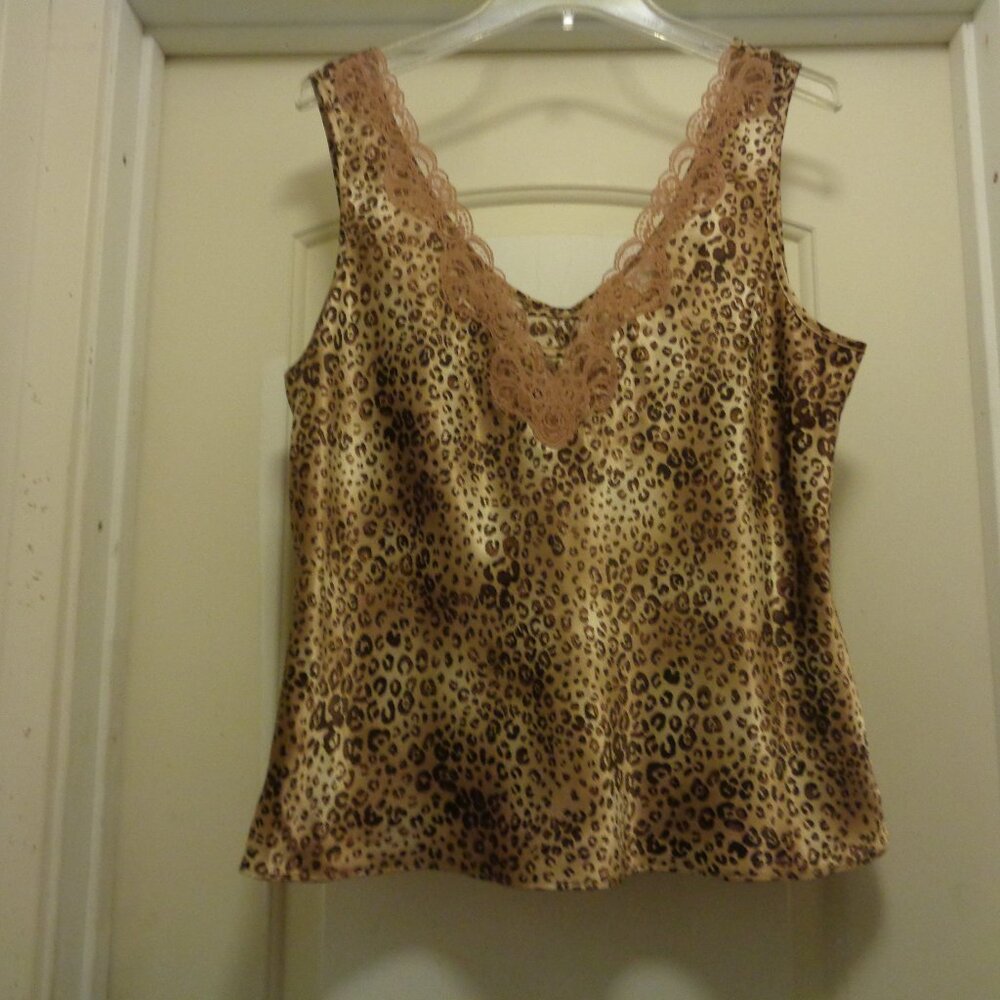 TRENDING SEMI RETRO SEXY SATINY CHEETAH LACE CAMISOLE 1 X